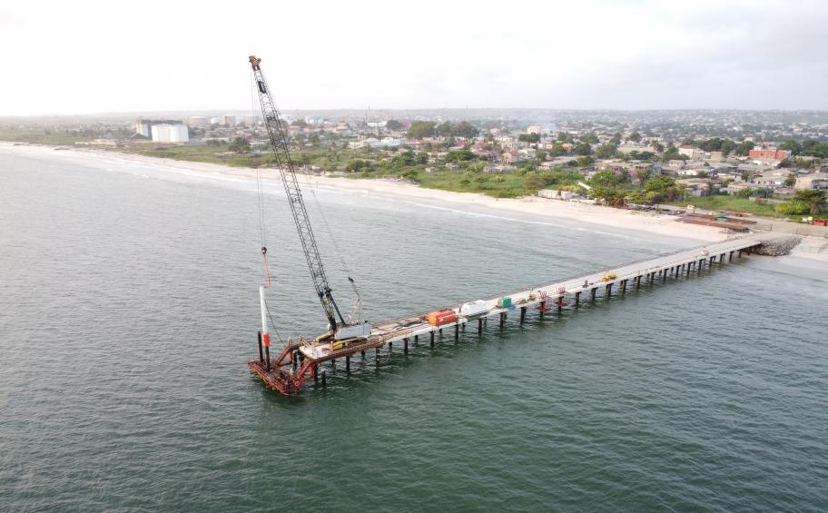 In the Republic of Congo, at the autonomous port of Pointe-Noire, the last pile has been driven on the Pechval pier