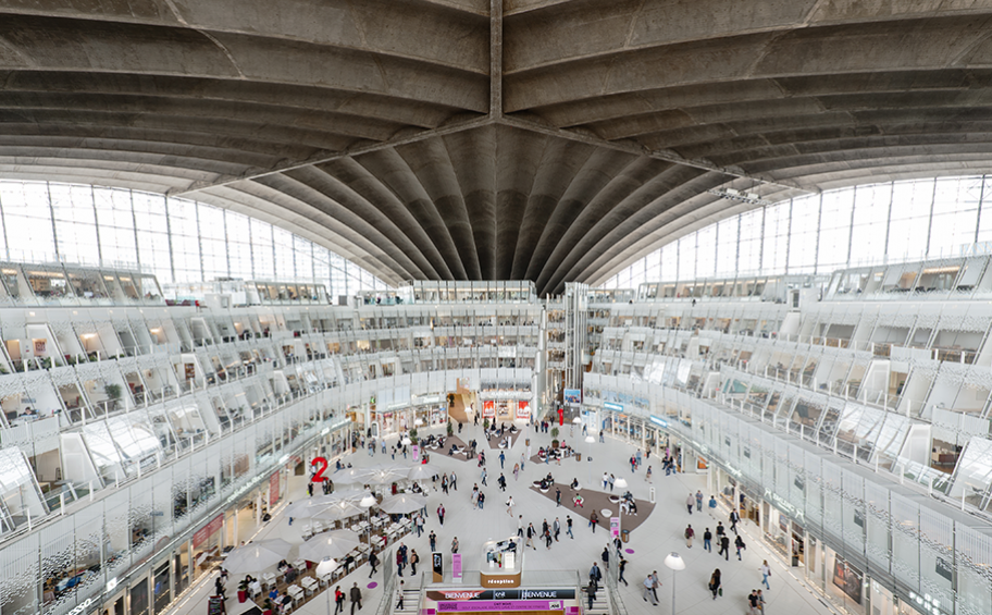 Eiffage Énergie carries out renovation work on the CNIT at La Défense