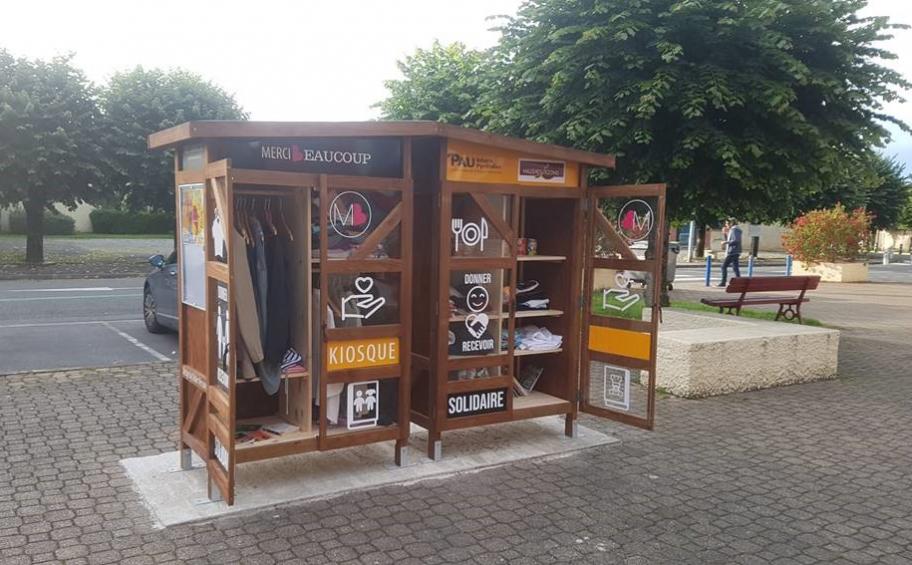 Eiffage Foundation: street cupboards designed to create community ties in Pau