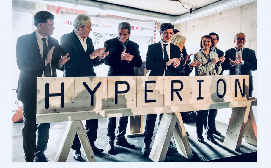 Eiffage installs the first wooden components of the Hypérion tower in Bordeaux, a symbol of the Group’s low-carbon strategy