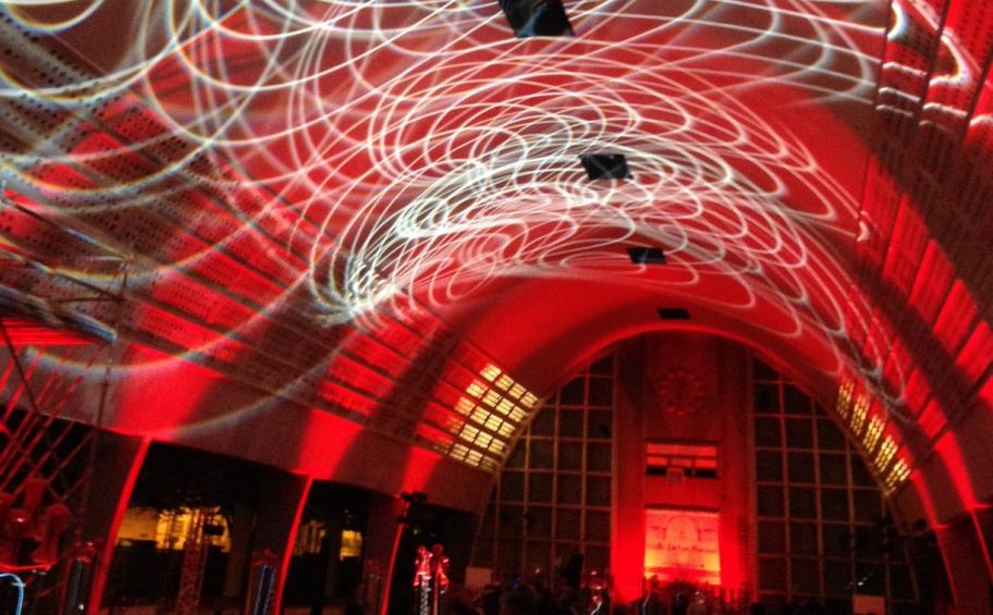 Eiffage Immobilier et Eiffage Construction posent la première pierre de la Halle Debat-Ponsan à Bordeaux