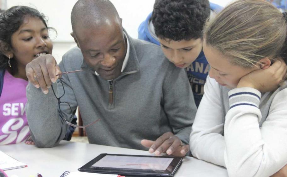 Eiffage Foundation: helping vulnerable young people in Trappes build bridges towards employment