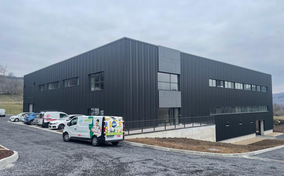 Clemessy takes part in building the LIP Laboratory’s new production and R&D unit