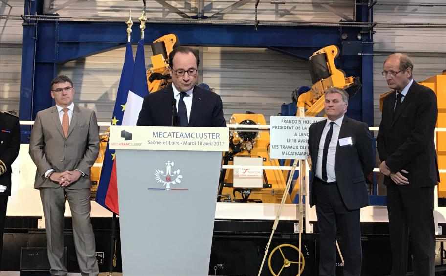 François Hollande launches work on the Mecateamcluster platform in Le Creusot