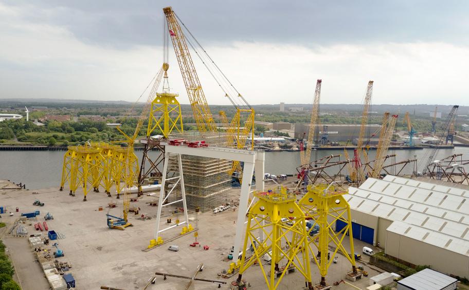 Eiffage consortium wins two major offshore wind contracts in the UK