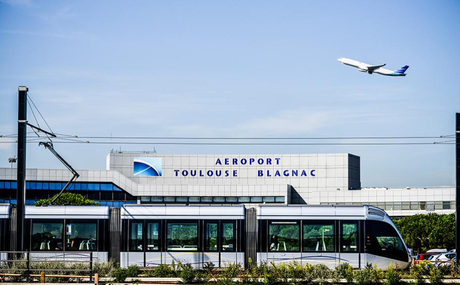 Eiffage enters into exclusive negotiations with a view to acquire 49.99% of Toulouse-Blagnac airport